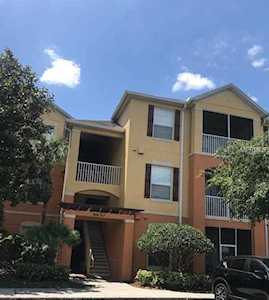 8630 Buccilli Drive #107 Orlando, FL 32829