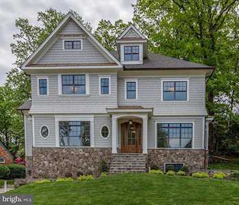 3411 Woodrow St Arlington, VA 22207