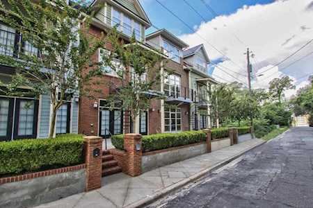 415 Saint Francis Street Unit 204 Tallahassee, FL 32301