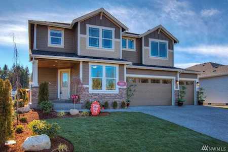 17418 126th Av Ct E Puyallup, WA 98374