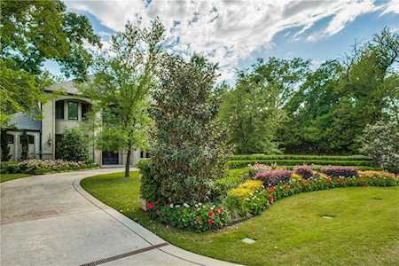 4418 Brookview Drive Dallas, TX 75220