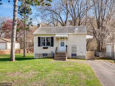 2110 Margaret Street Saint Paul, MN 55119
