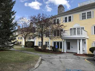 1 Riverview Blvd #3-205 Methuen, MA 01844