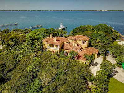 1912 NE Ocean Boulevard Stuart, FL 34996