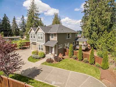20713 61st St E Bonney Lake, WA 98391