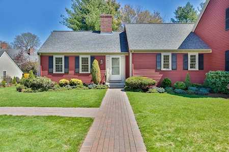 7 Doran Farm Lane #7 Lexington, MA 02420