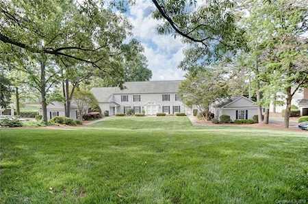 7053 Quail Hill Rd Charlotte, NC 28210