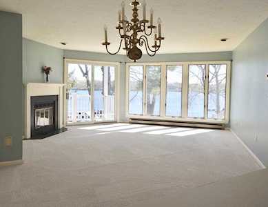 30 Pointe Rok Dr #30 Worcester, MA 01604