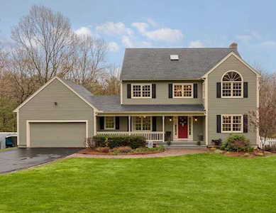 492 Linden Street Boylston, MA 01505
