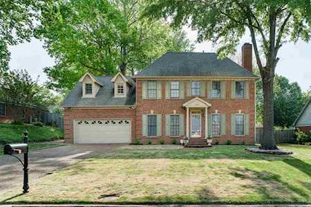 630 Eden Brook Ln Memphis, TN 38018