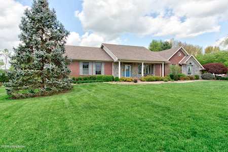 143 Plantation Dr Shelbyville, KY 40065