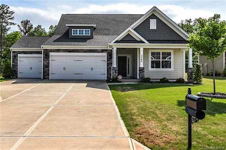 3342 Delaware Dr Denver, NC 28037