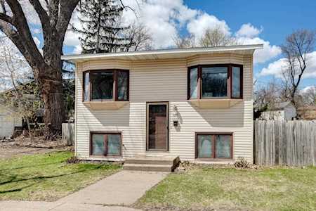 695 Parkway Drive Saint Paul, MN 55106