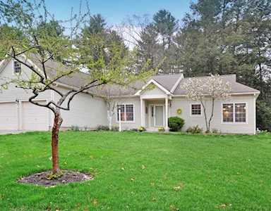 7 Hawthorne Lane #7 Bedford, MA 01730
