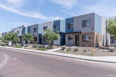 2825 N 42nd Street #5 Phoenix, AZ 85008