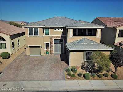 7104 Bluebird Wing St North Las Vegas, NV 89084
