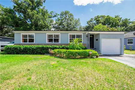 2506 Corrine Drive Orlando, FL 32803