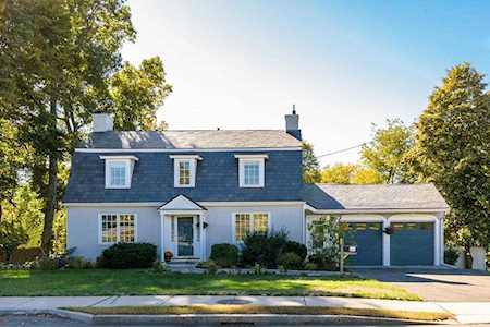685 East Street Dedham, MA 02026