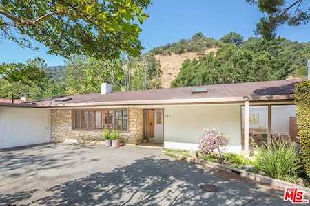 2951 Mandeville Canyon Road Los Angeles, CA 90049