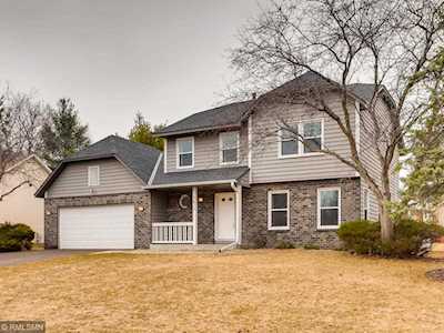 3672 Oak Creek Drive E Vadnais Heights, MN 55127