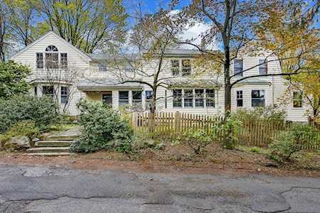 58 Oak Street Lexington, MA 02421