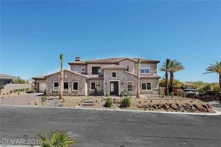 6272 Magnifico Circle Las Vegas, NV 89149