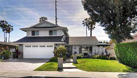 20711 Aquatic Lane Huntington Beach, CA 92646