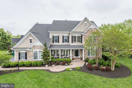 19060 Amur Ct Leesburg, VA 20176