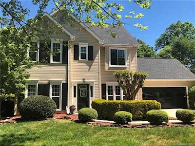 12412 Locust Grove Ln Huntersville, NC 28078