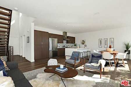 1515 Lake Shore Avenue #2 Los Angeles, CA 90026