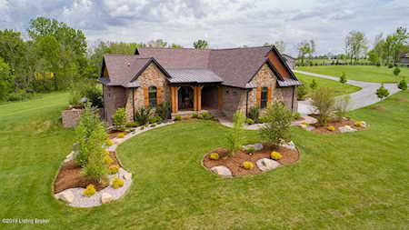 1401 Equestrian Lakes Ln Finchville, KY 40022