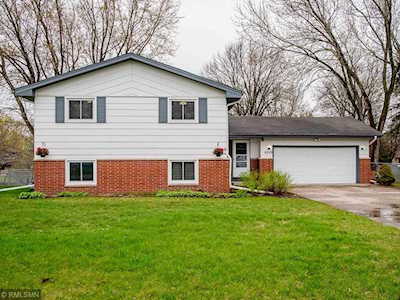 8509 50th Avenue N New Hope, MN 55428