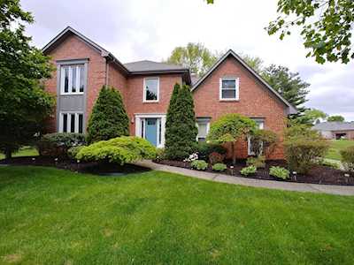 10605 Gleneagle Pl Louisville, KY 40223