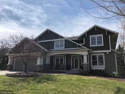 215 Board Circle Mahtomedi, MN 55115