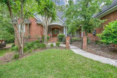 8881 Winged Foot Drive Tallahassee, FL 32312