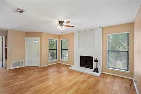 10616 Mellow Meadows Dr #9B Austin, TX 78750