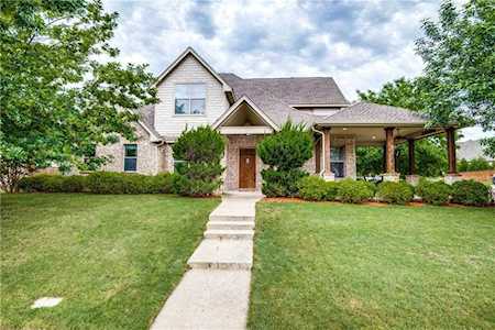 405 Glendevon Drive Mckinney, TX 75071