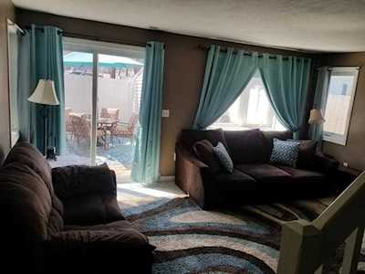 36 Meadow Pond Dr. #G Leominster, MA 01453