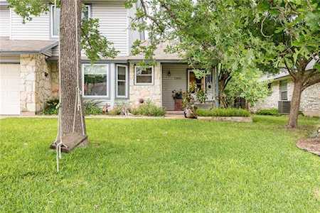 5406 Wolf Run Austin, TX 78749