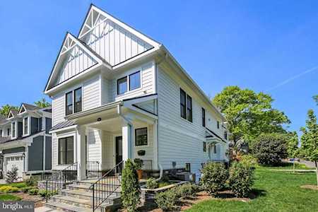 404 Illinois St Arlington, VA 22204
