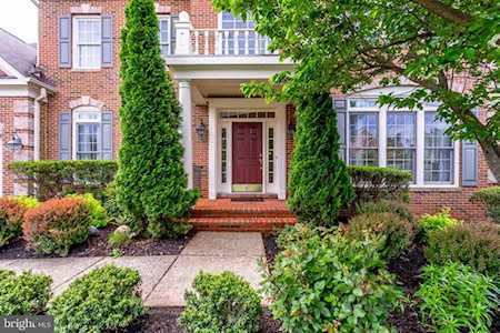 12879 Knight Arch Rd Fairfax, VA 22030