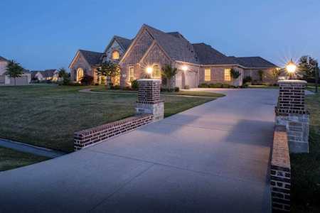 1025 Clove Glen Court Lucas, TX 75002