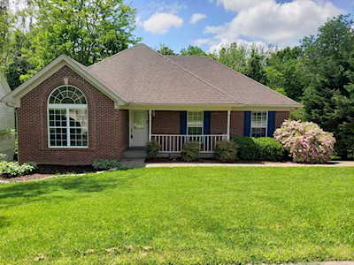 6126 Whispering Hills Blvd Louisville, KY 40219