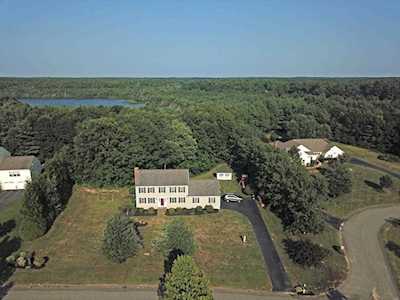 17 Nachaomet Road Lakeville, MA 02347
