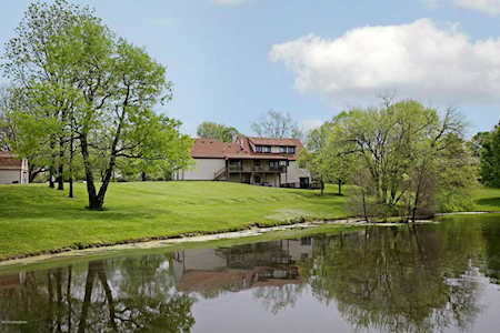 5506 Montfort Ln Crestwood, KY 40014