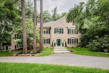101 Greystone Lane Sudbury, MA 01776