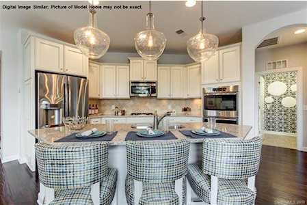 9105 Meadowmist Ln Huntersville, NC 28078