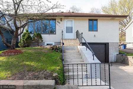 1070 6th Street E Saint Paul, MN 55106