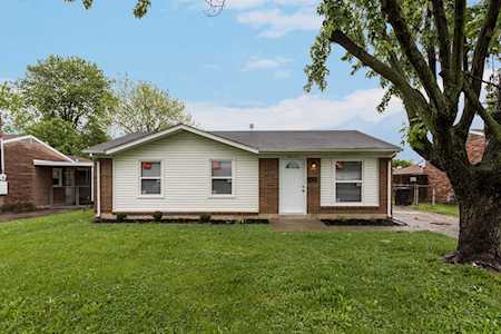 2823 Whitlock St Louisville, KY 40213