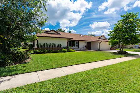 13764 Barberry Drive Wellington, FL 33414